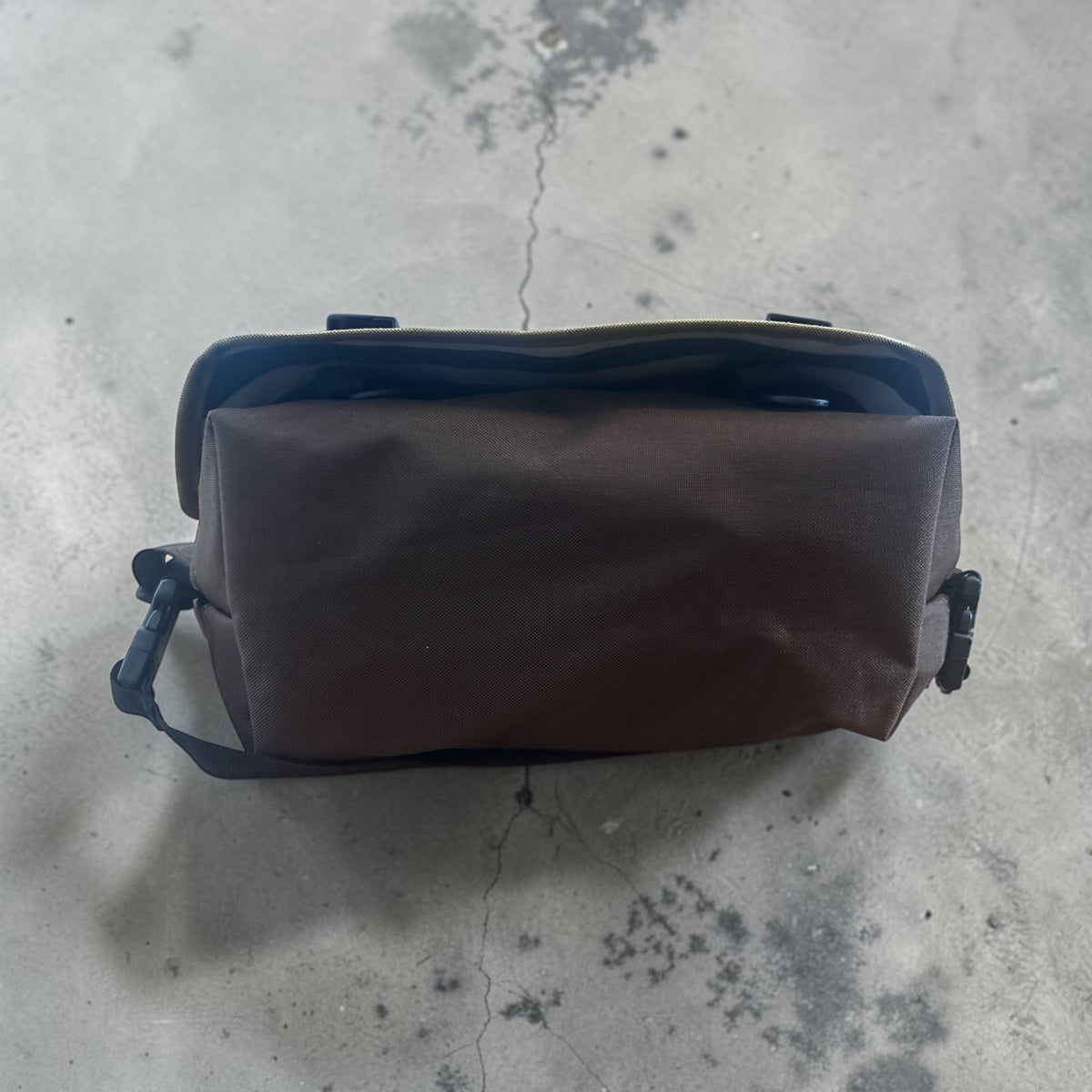 Xtra small Chocolate with tan sling